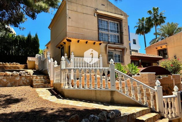 Resale - Villa -
Los Balcones - Costa Blanca