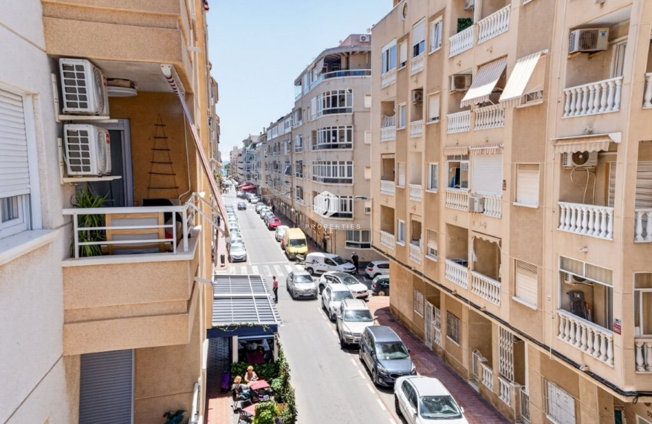 Segunda mano - Apartamento / piso -
Torrevieja - Costa Blanca