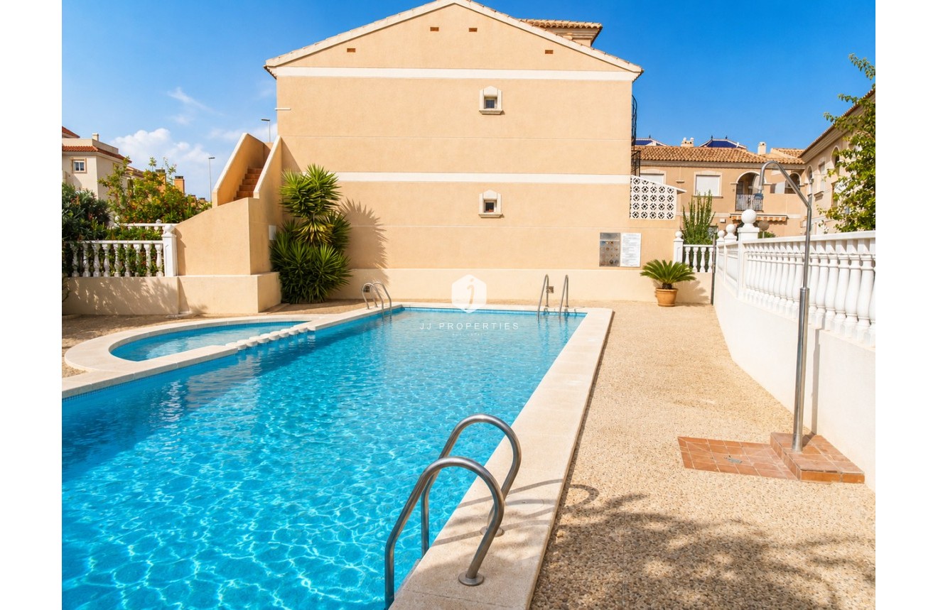 D'occasion - Attique -
La Zenia - Costa Blanca