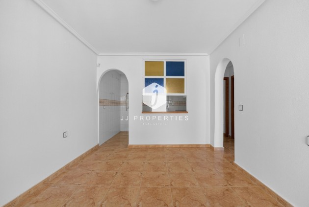 Resale - Apartment / flat -
Torrevieja - El Limonar