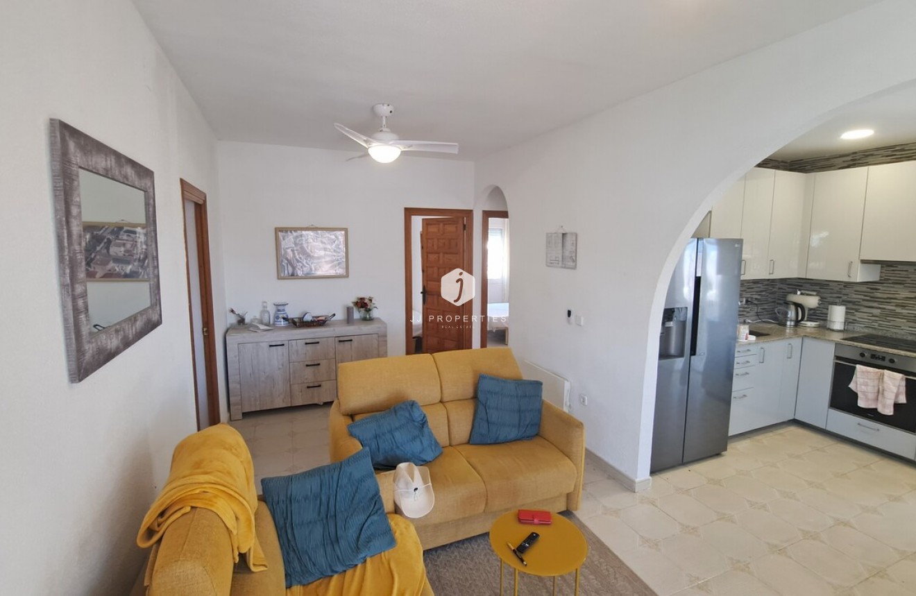 Resale - Villa -
San Miguel de Salinas - Inland