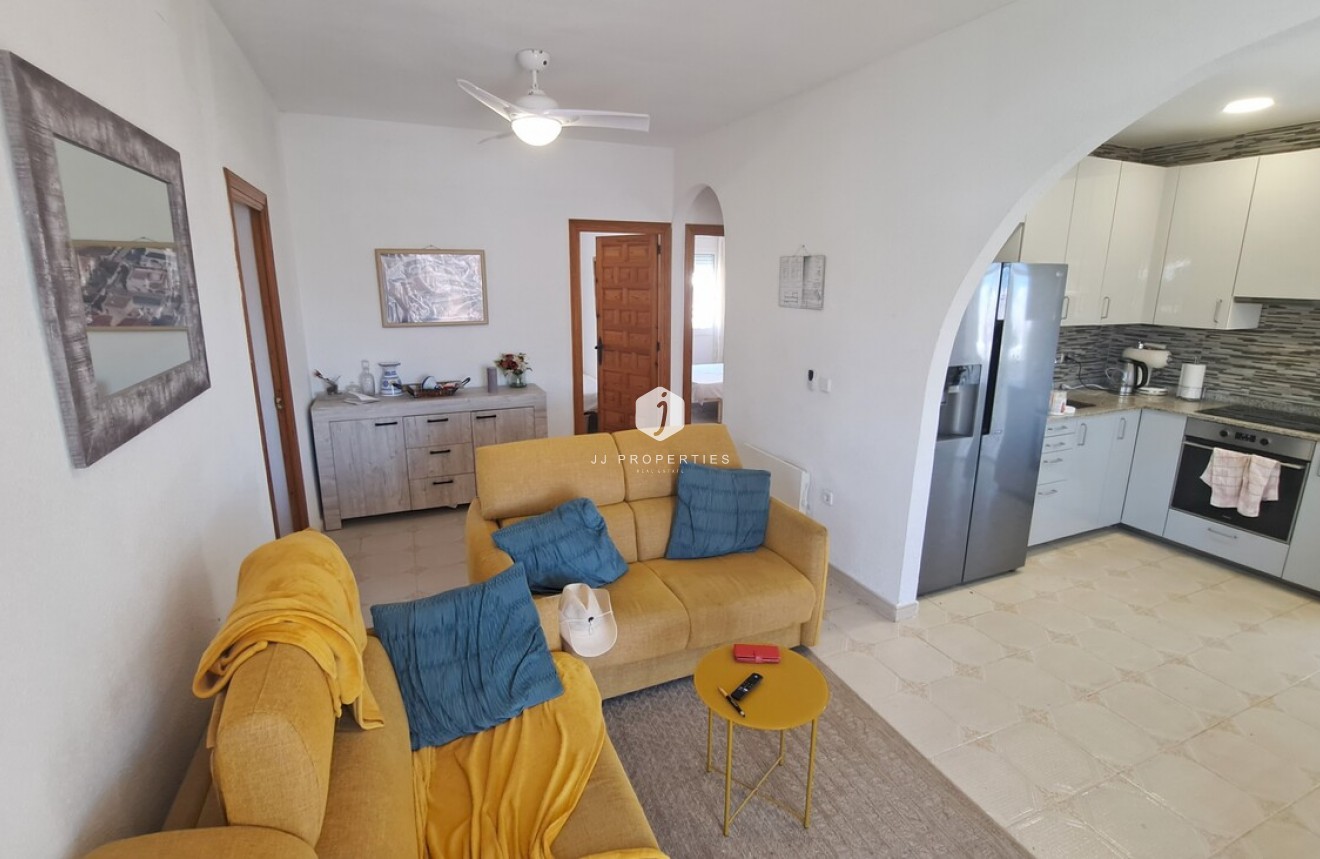 Resale - Villa -
San Miguel de Salinas - Inland