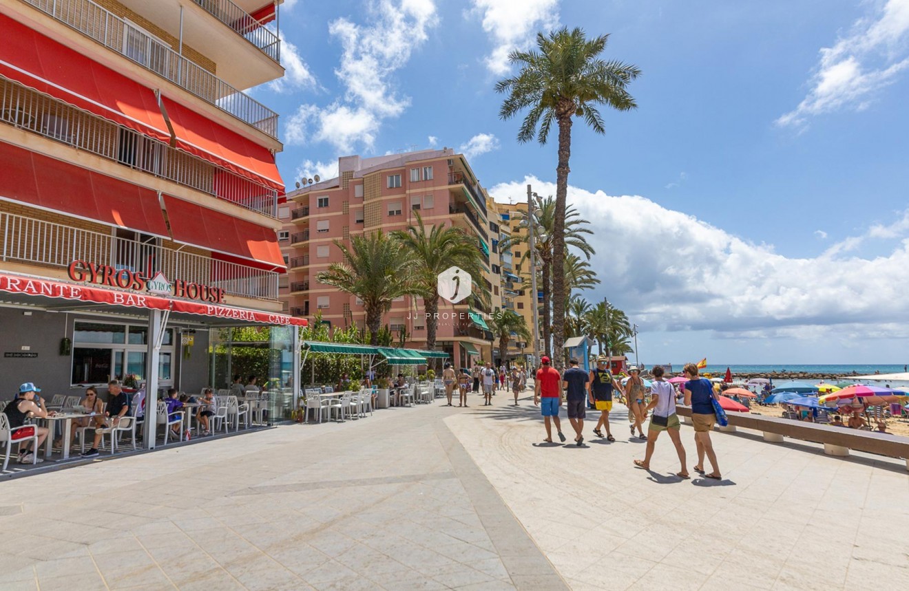 Aus zweiter Hand - Wohnung -
Torrevieja - Costa Blanca