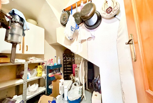 Resale - Villa -
La Zenia - Costa Blanca