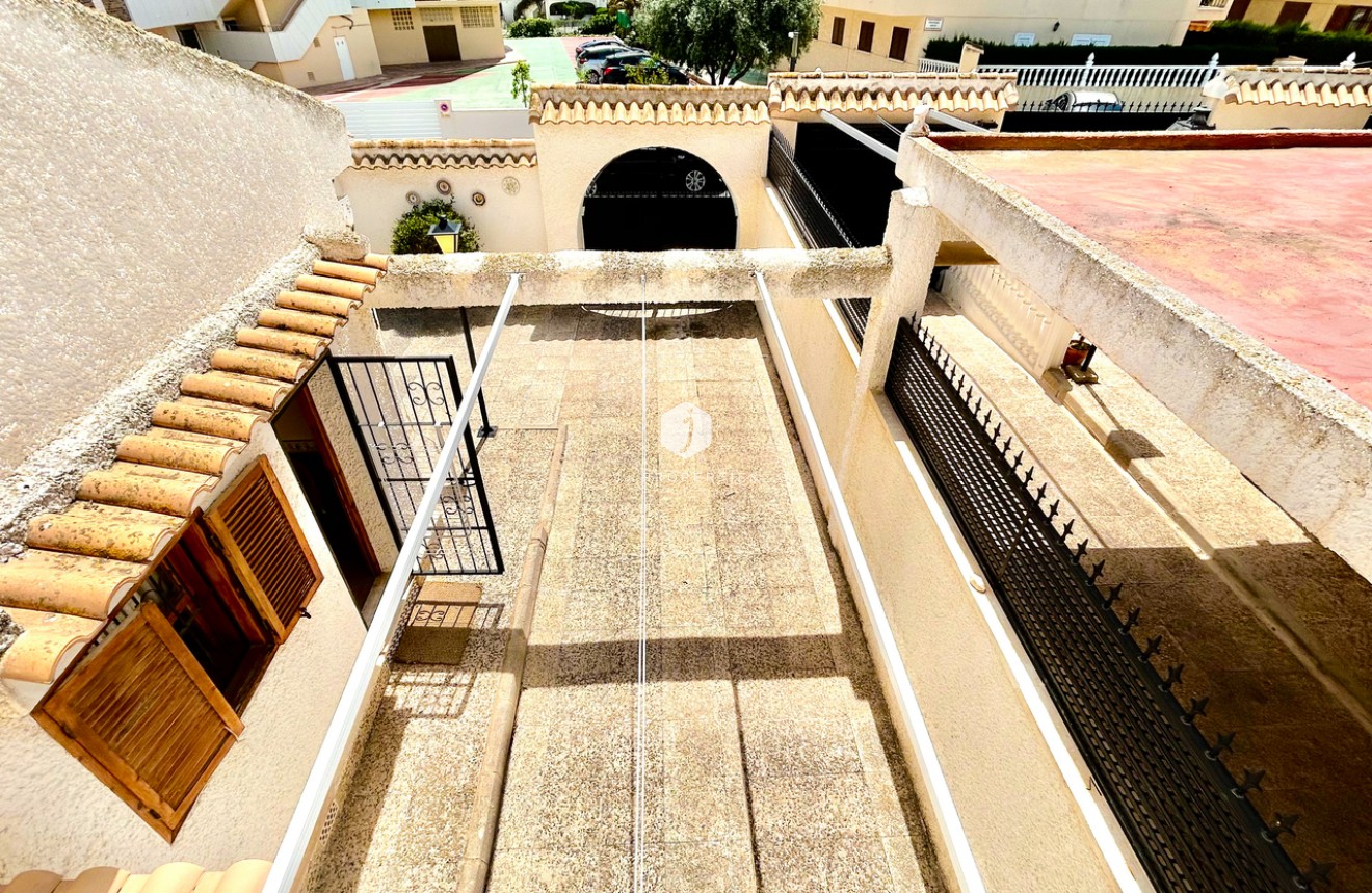 Resale - Villa -
La Zenia - Costa Blanca