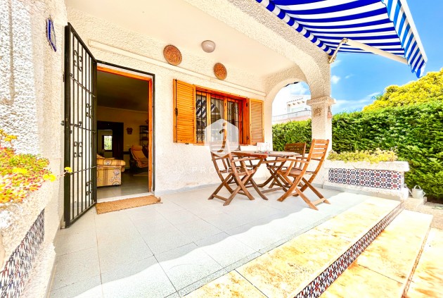 Resale - Villa -
La Zenia - Costa Blanca