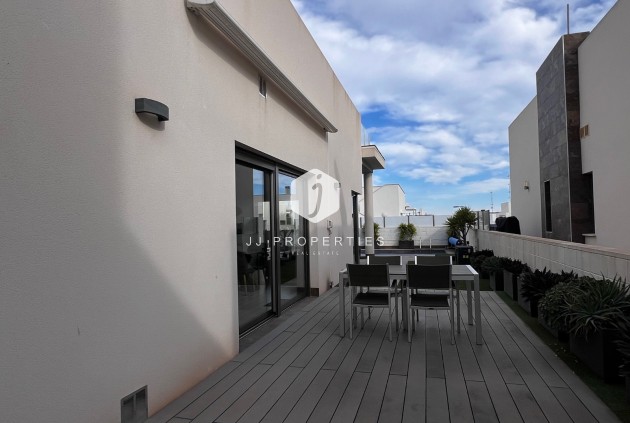 Resale - Villa -
Orihuela Costa - Costa Blanca