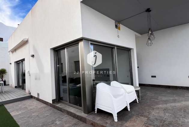 Resale - Villa -
Orihuela Costa - Costa Blanca