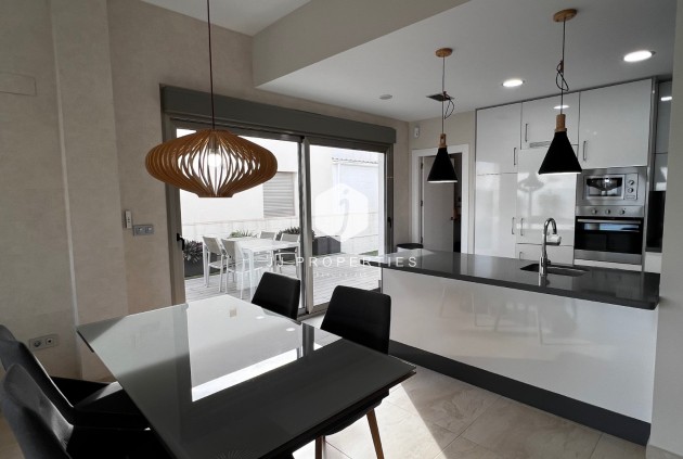 Resale - Villa -
Orihuela Costa - Costa Blanca