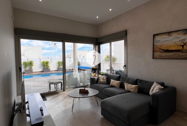 Resale - Villa -
Orihuela Costa - Costa Blanca