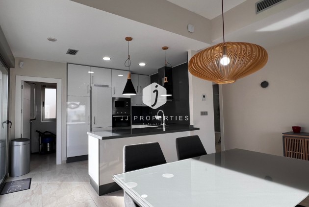 Resale - Villa -
Orihuela Costa - Costa Blanca