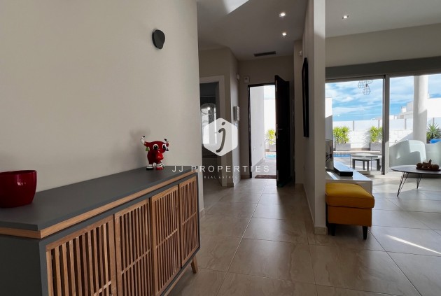 Resale - Villa -
Orihuela Costa - Costa Blanca