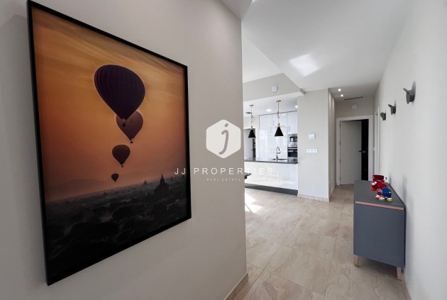 Resale - Villa -
Orihuela Costa - Costa Blanca