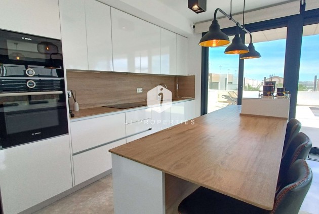 Resale - Villa -
Algorfa - Inland