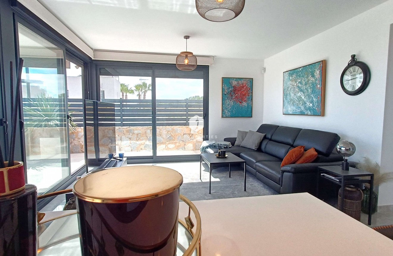 Resale - Villa -
Algorfa - Inland