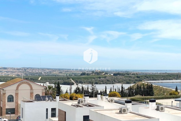 Resale - Villa -
Algorfa - Inland