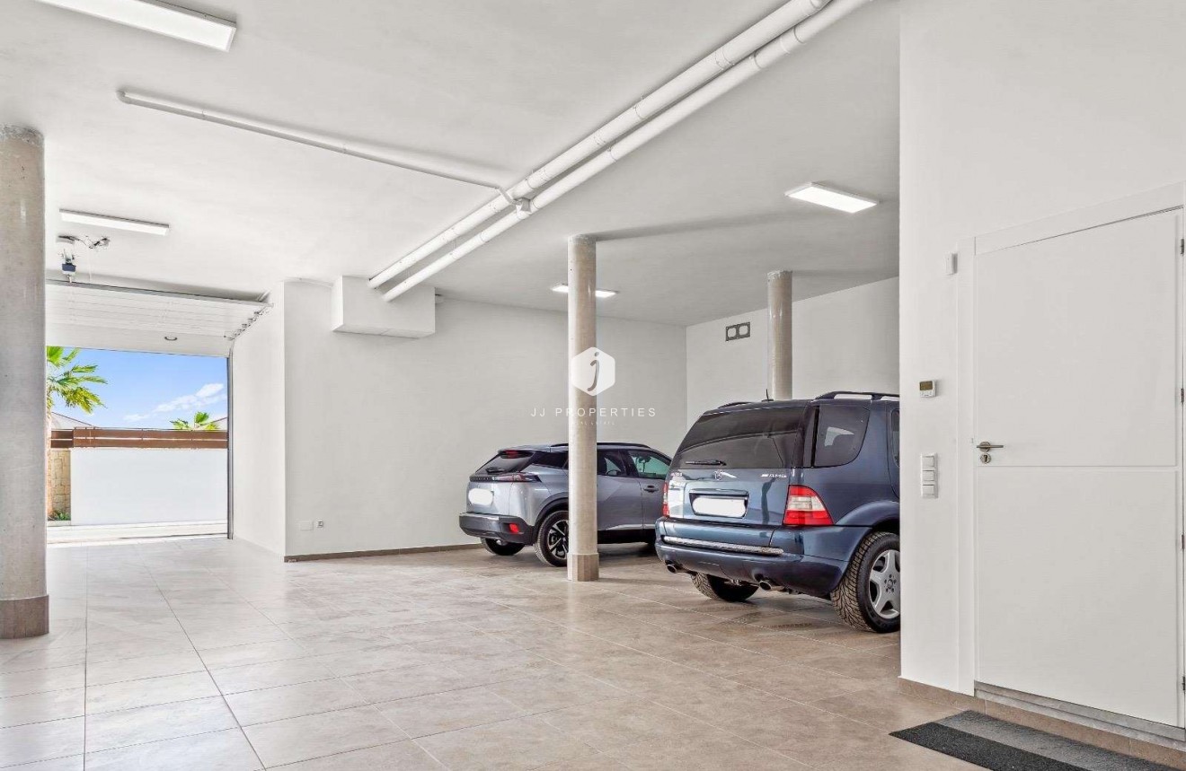Resale - Villa -
Algorfa - Inland