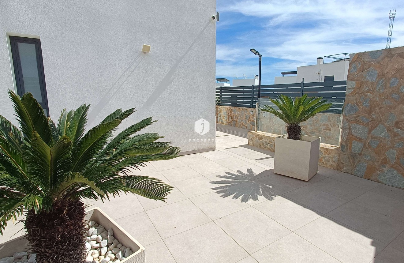 Resale - Villa -
Algorfa - Inland