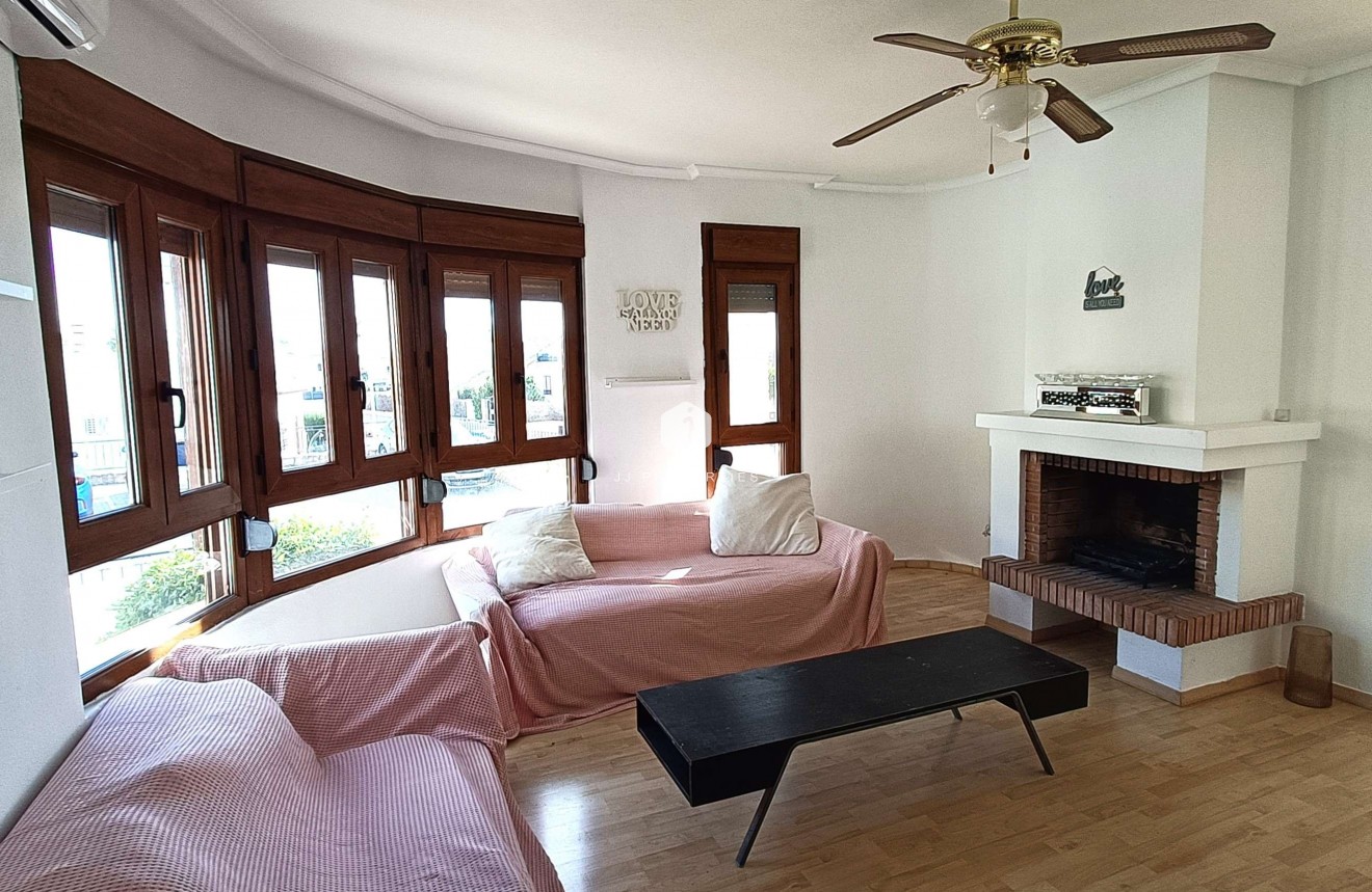 Resale - Villa -
Algorfa - Inland