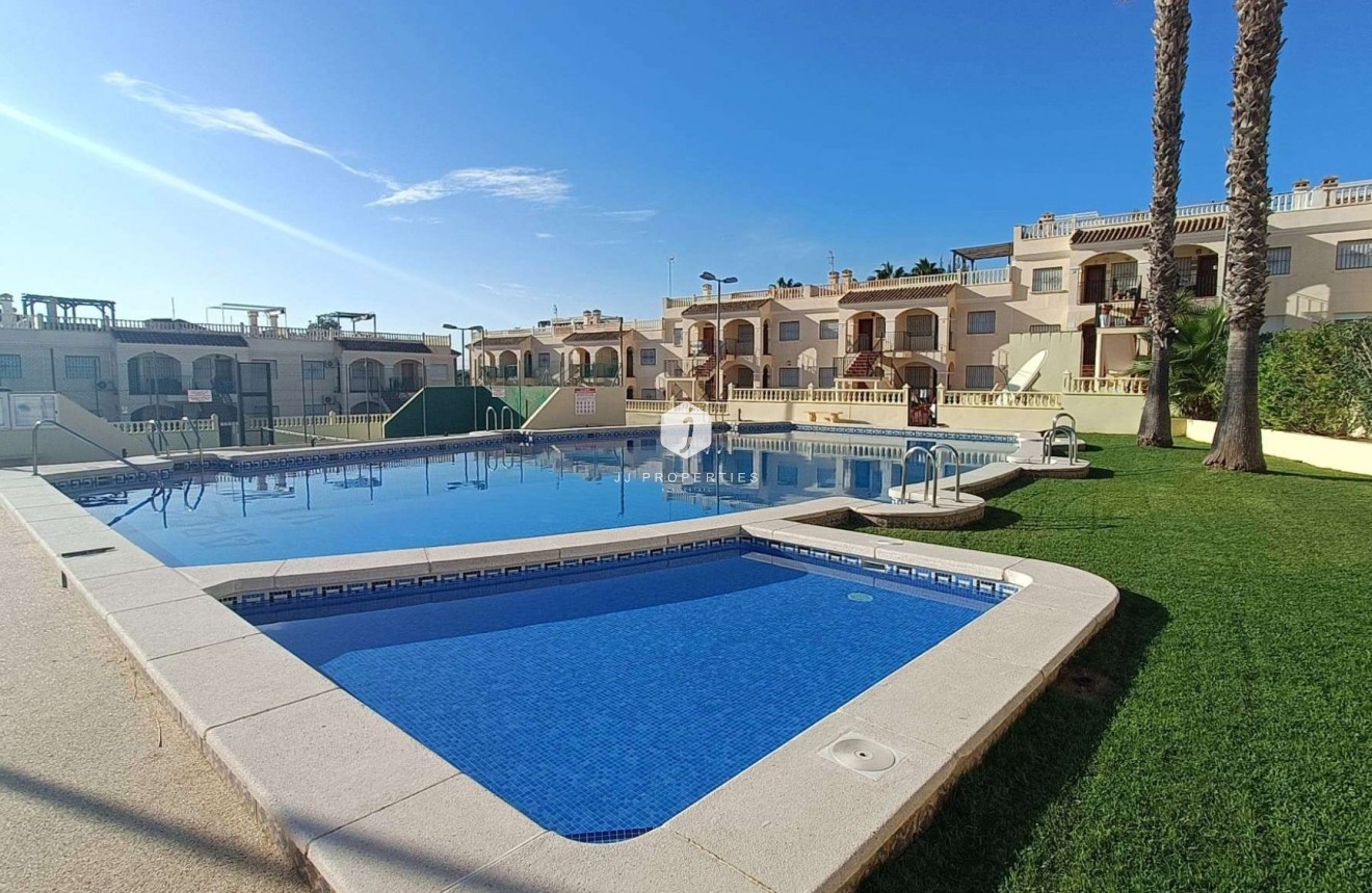 Resale - Bungalow -
Algorfa - Inland