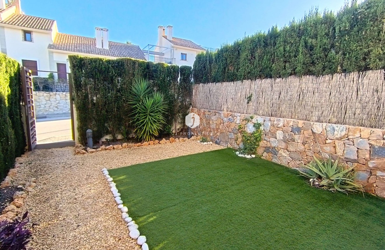 Tweedehands - Appartement / flat -
Algorfa - Inland