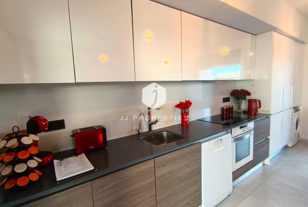 Tweedehands - Appartement / flat -
Algorfa - Inland