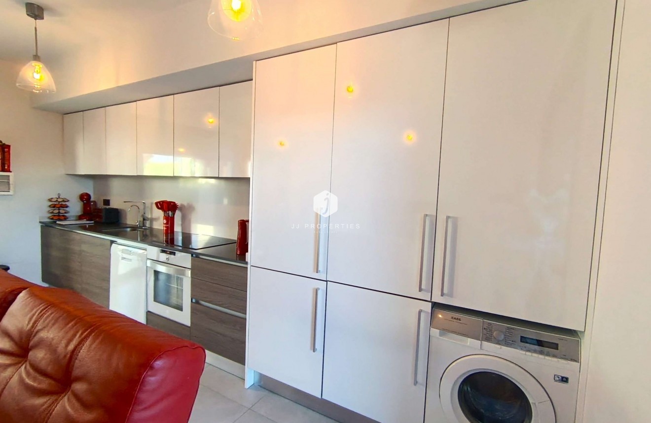 Tweedehands - Appartement / flat -
Algorfa - Inland