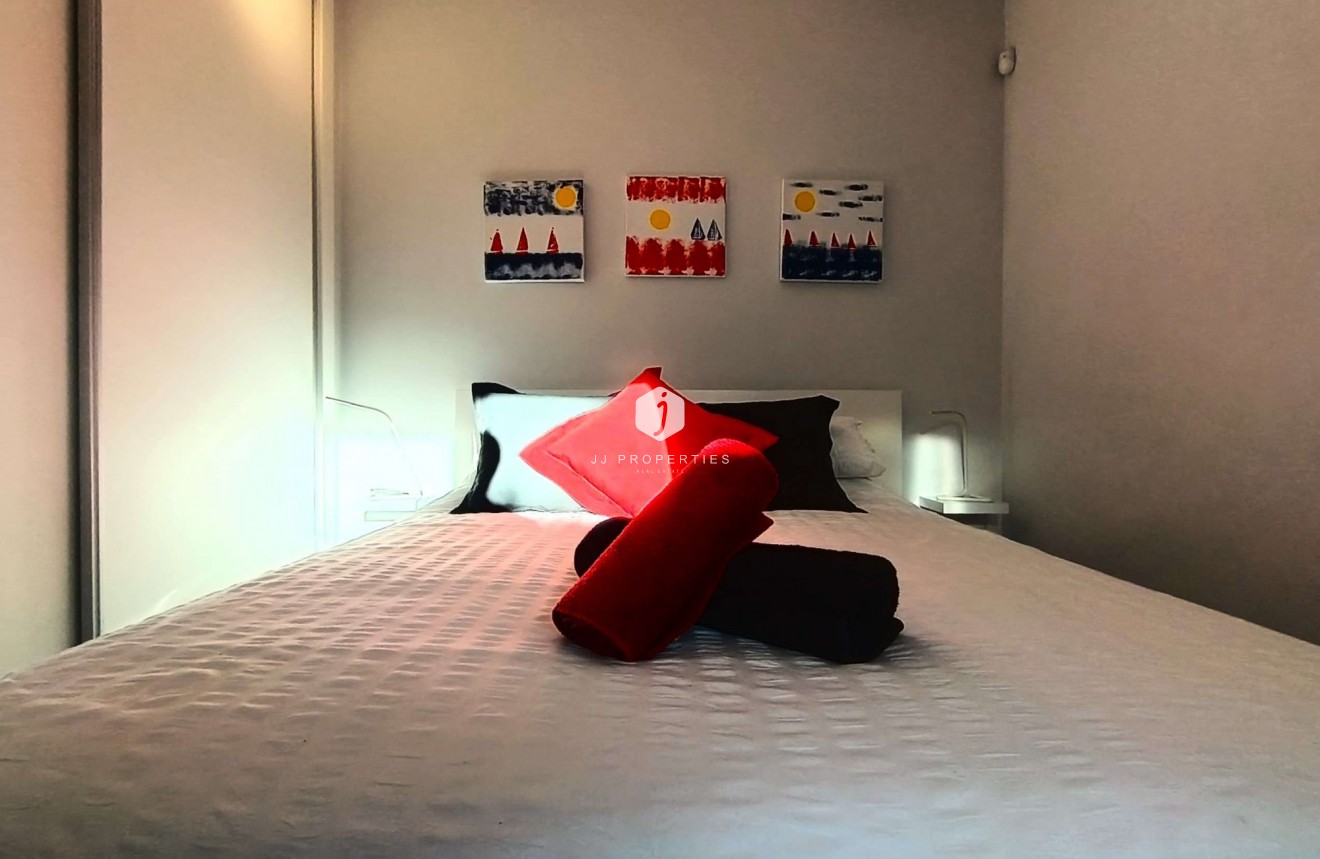 Tweedehands - Appartement / flat -
Algorfa - Inland