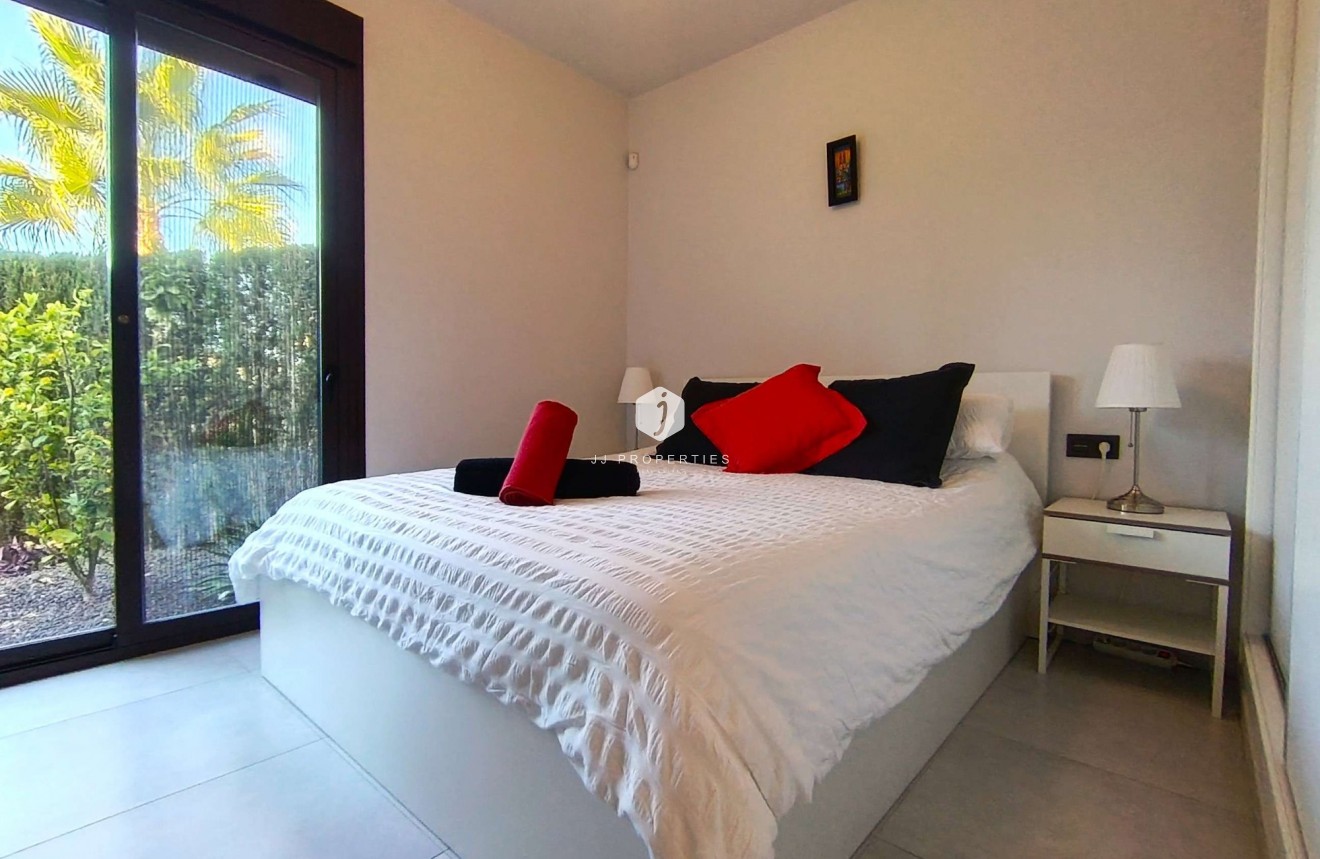 Tweedehands - Appartement / flat -
Algorfa - Inland