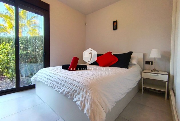 Tweedehands - Appartement / flat -
Algorfa - Inland