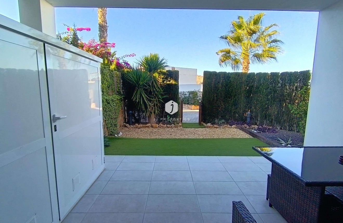 Tweedehands - Appartement / flat -
Algorfa - Inland