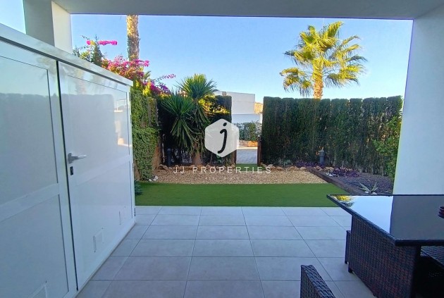 Tweedehands - Appartement / flat -
Algorfa - Inland