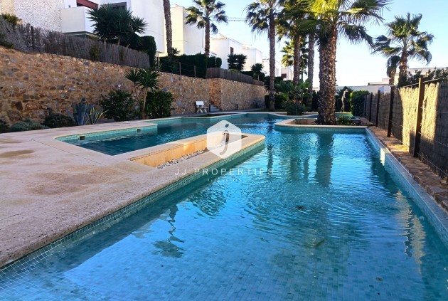 Tweedehands - Appartement / flat -
Algorfa - Inland