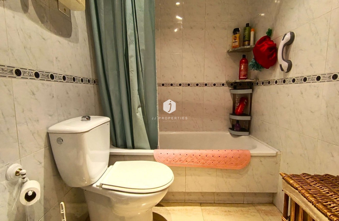 Segunda mano - Apartamento / piso -
Torrevieja - Costa Blanca