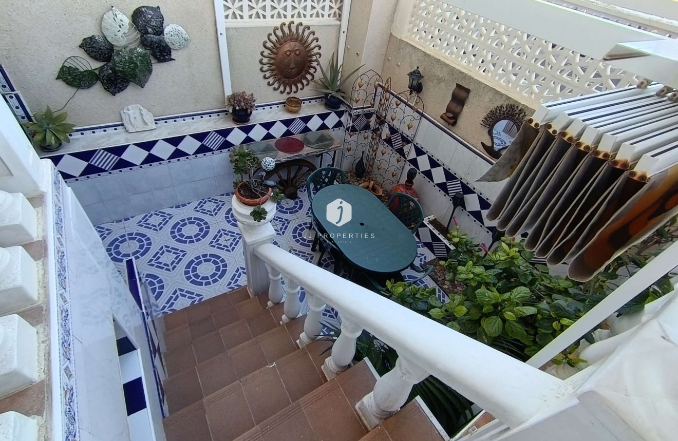 Segunda mano - Apartamento / piso -
Torrevieja - Costa Blanca