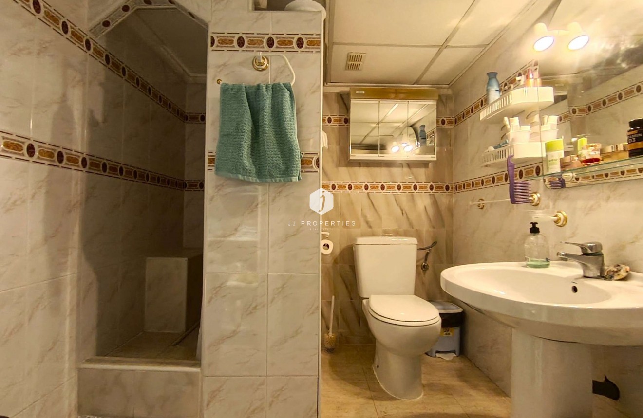 Segunda mano - Apartamento / piso -
Torrevieja - Costa Blanca