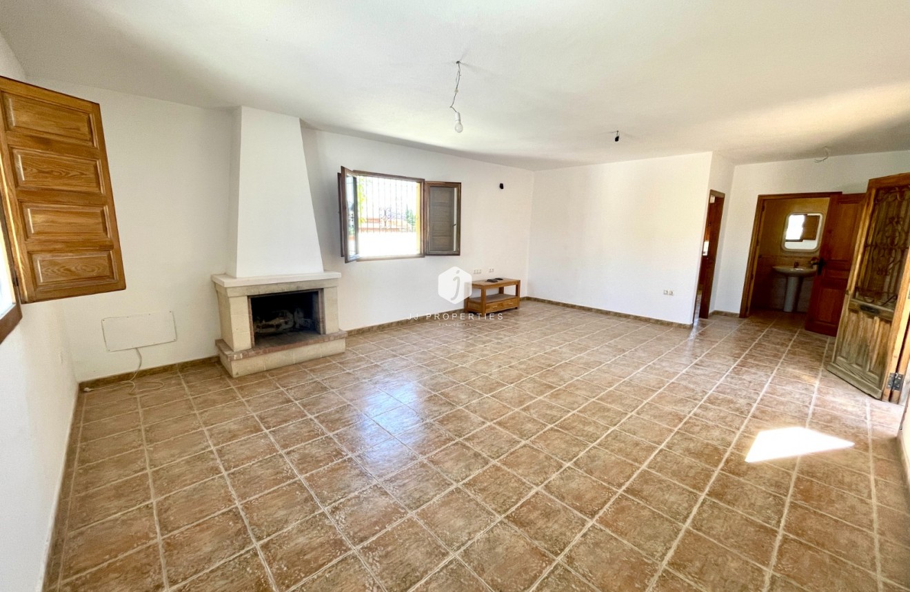 Resale - Villa -
Catral - Costa Blanca
