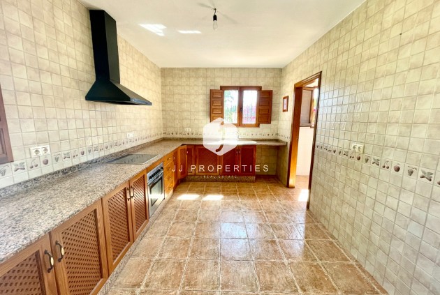 Resale - Villa -
Catral - Costa Blanca