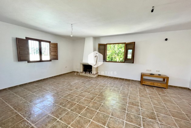 Resale - Villa -
Catral - Costa Blanca