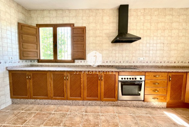 Resale - Villa -
Catral - Costa Blanca