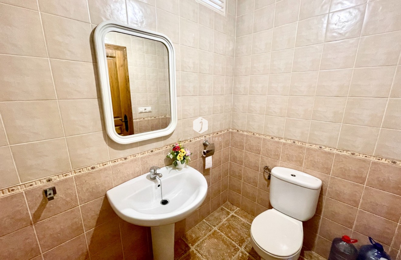 Resale - Villa -
Catral - Costa Blanca