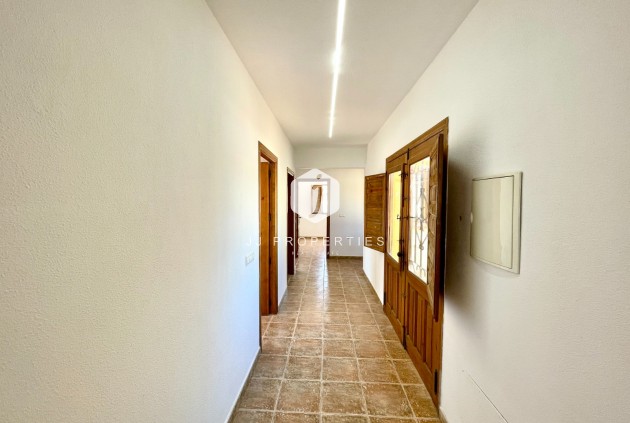 Resale - Villa -
Catral - Costa Blanca
