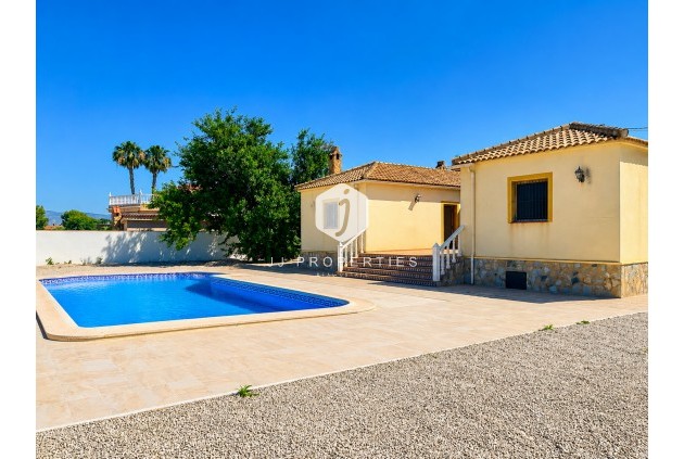 Resale - Villa -
Catral - Costa Blanca