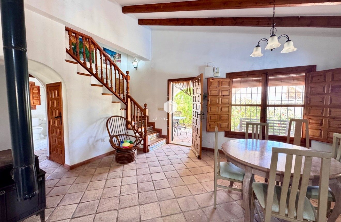 Resale - Villa -
Orihuela Costa - Costa Blanca