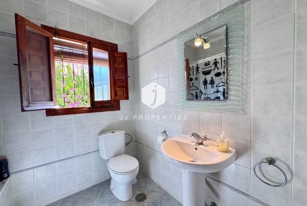 Resale - Villa -
Orihuela Costa - Costa Blanca