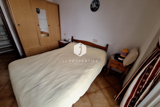Z drugiej ręki - Mieszkanie w bloku -
Torrevieja - Playa de los Locos