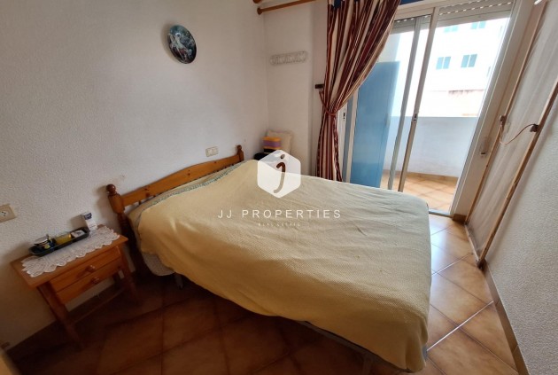 Z drugiej ręki - Mieszkanie w bloku -
Torrevieja - Playa de los Locos