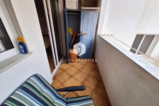 Z drugiej ręki - Mieszkanie w bloku -
Torrevieja - Playa de los Locos