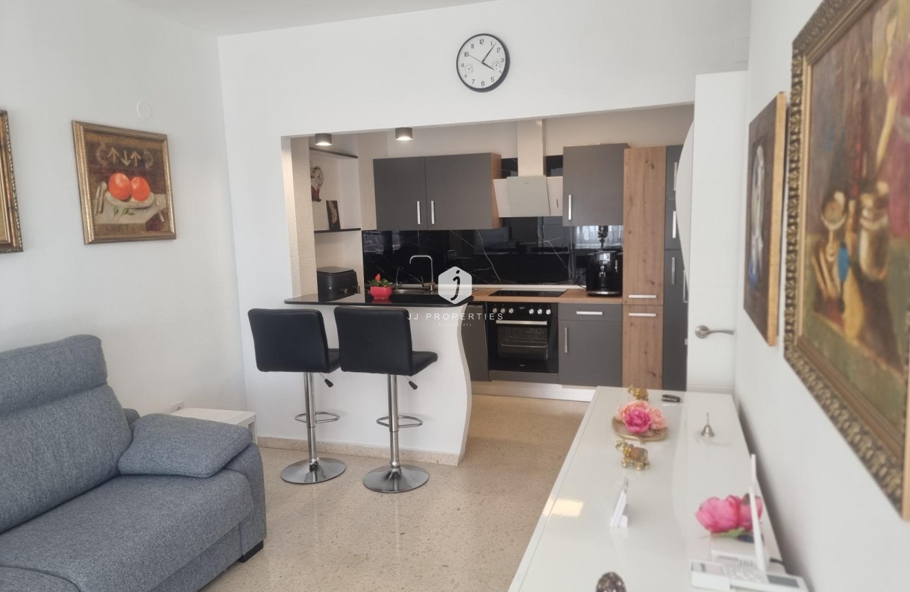 D'occasion - Appartement -
Torrevieja - Playa de los Locos