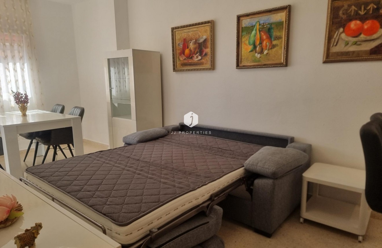 D'occasion - Appartement -
Torrevieja - Playa de los Locos